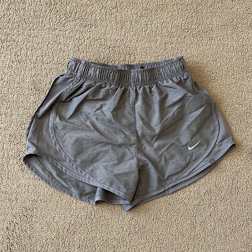 COPY - Nike DriFit lined shorts